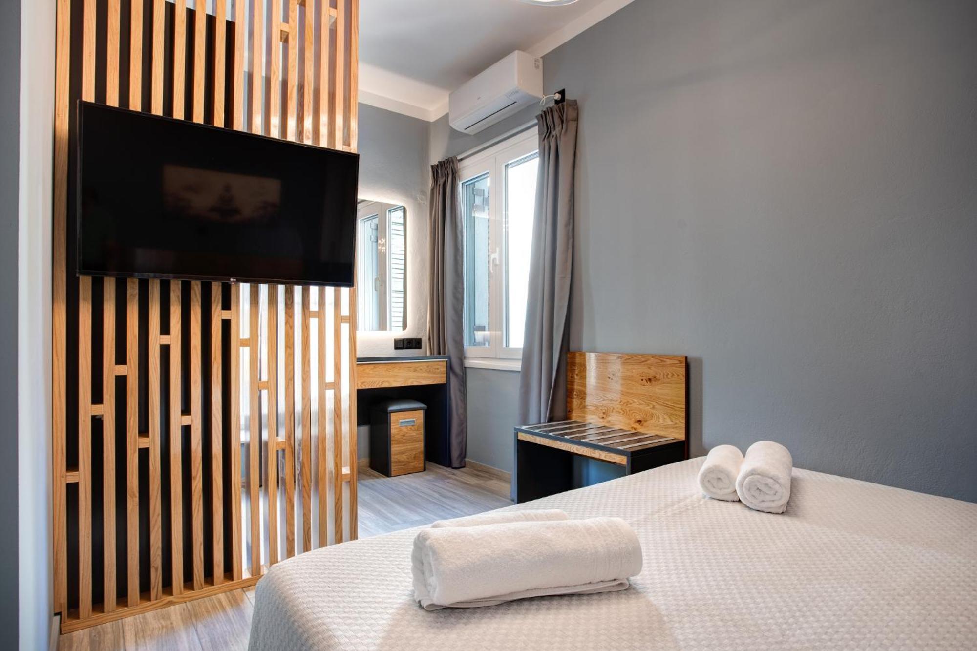 Agora Apartments Mytilíni Екстериор снимка