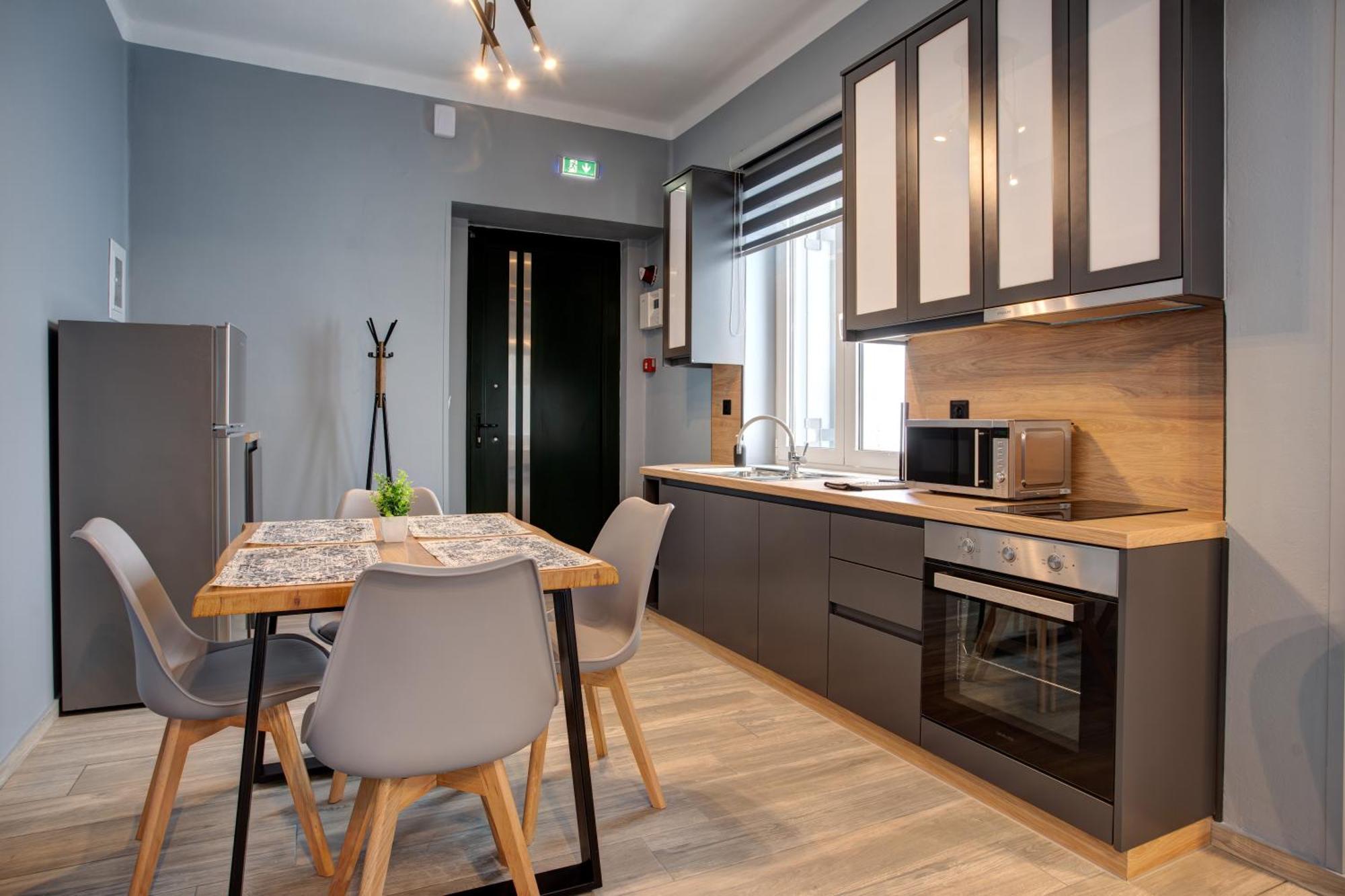Agora Apartments Mytilíni Екстериор снимка