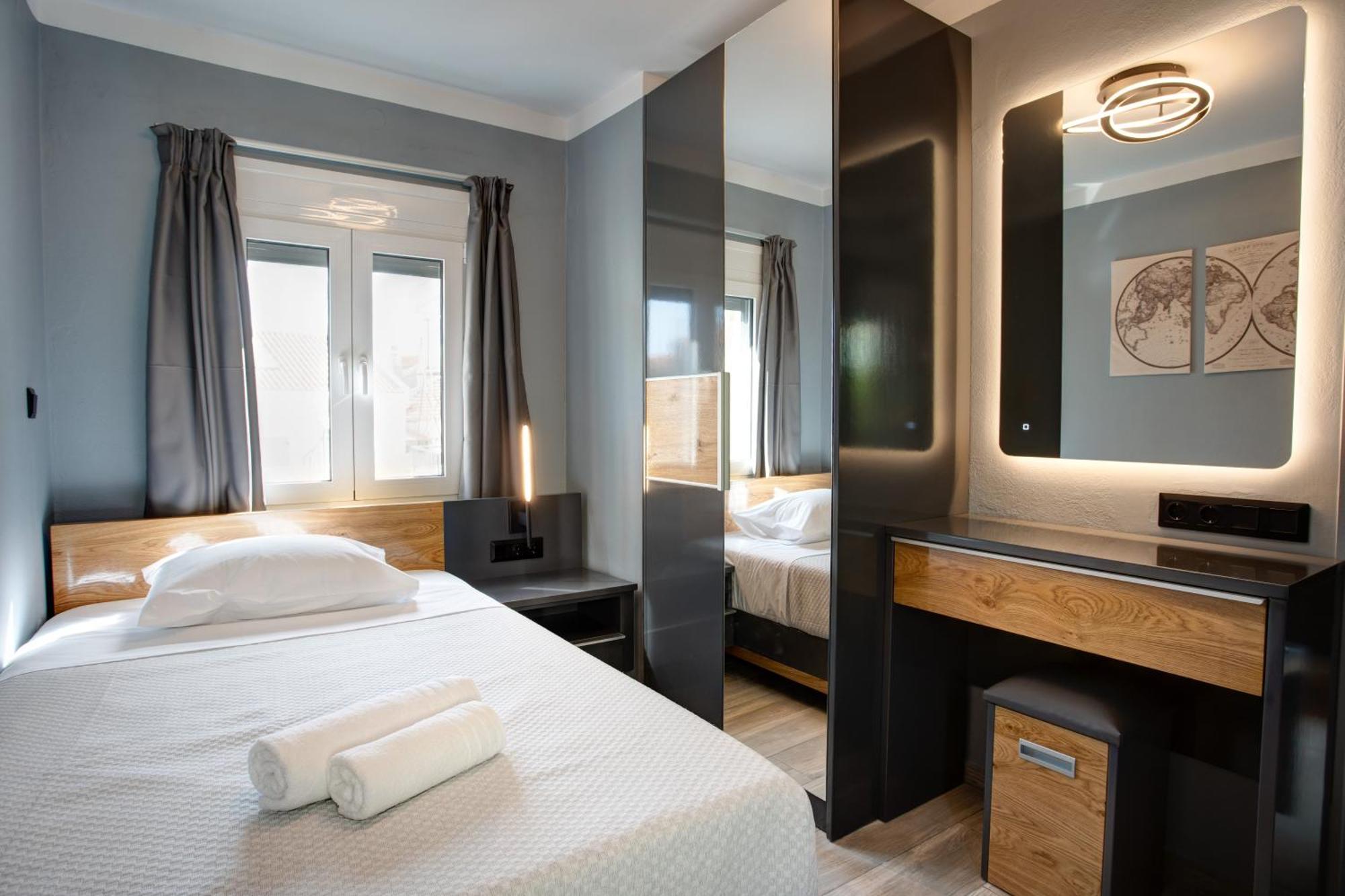 Agora Apartments Mytilíni Екстериор снимка