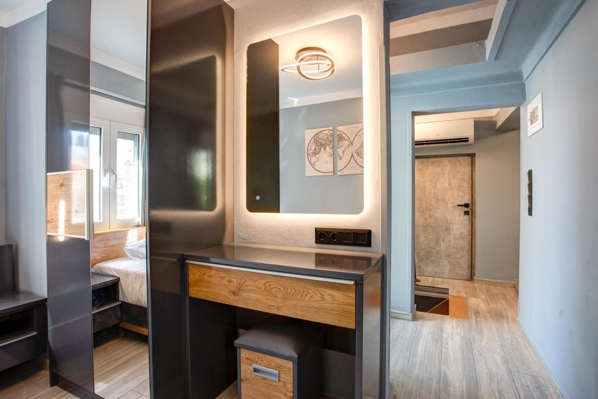 Agora Apartments Mytilíni Екстериор снимка